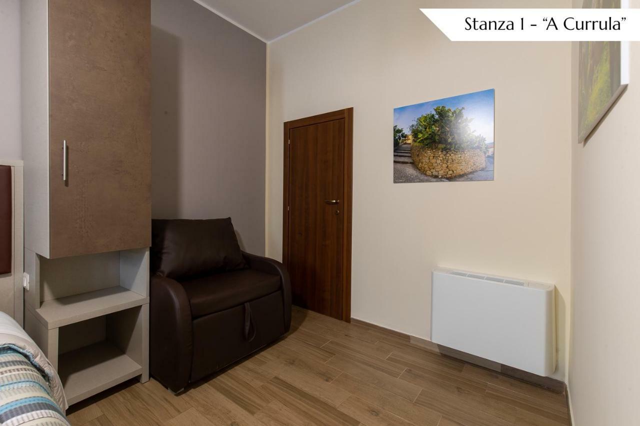 Sant'Angelo di Brolo B&B Loreto מראה חיצוני תמונה