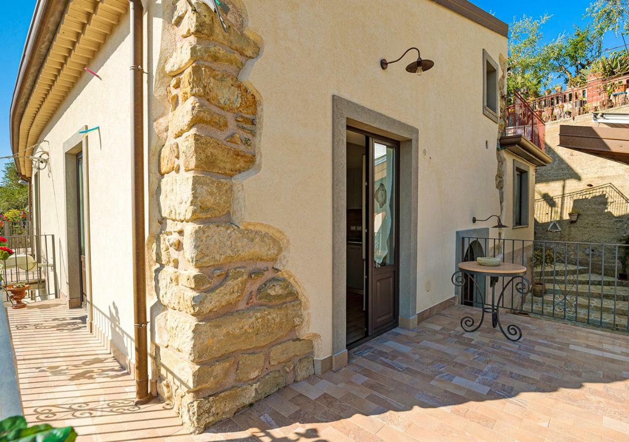 Sant'Angelo di Brolo B&B Loreto מראה חיצוני תמונה